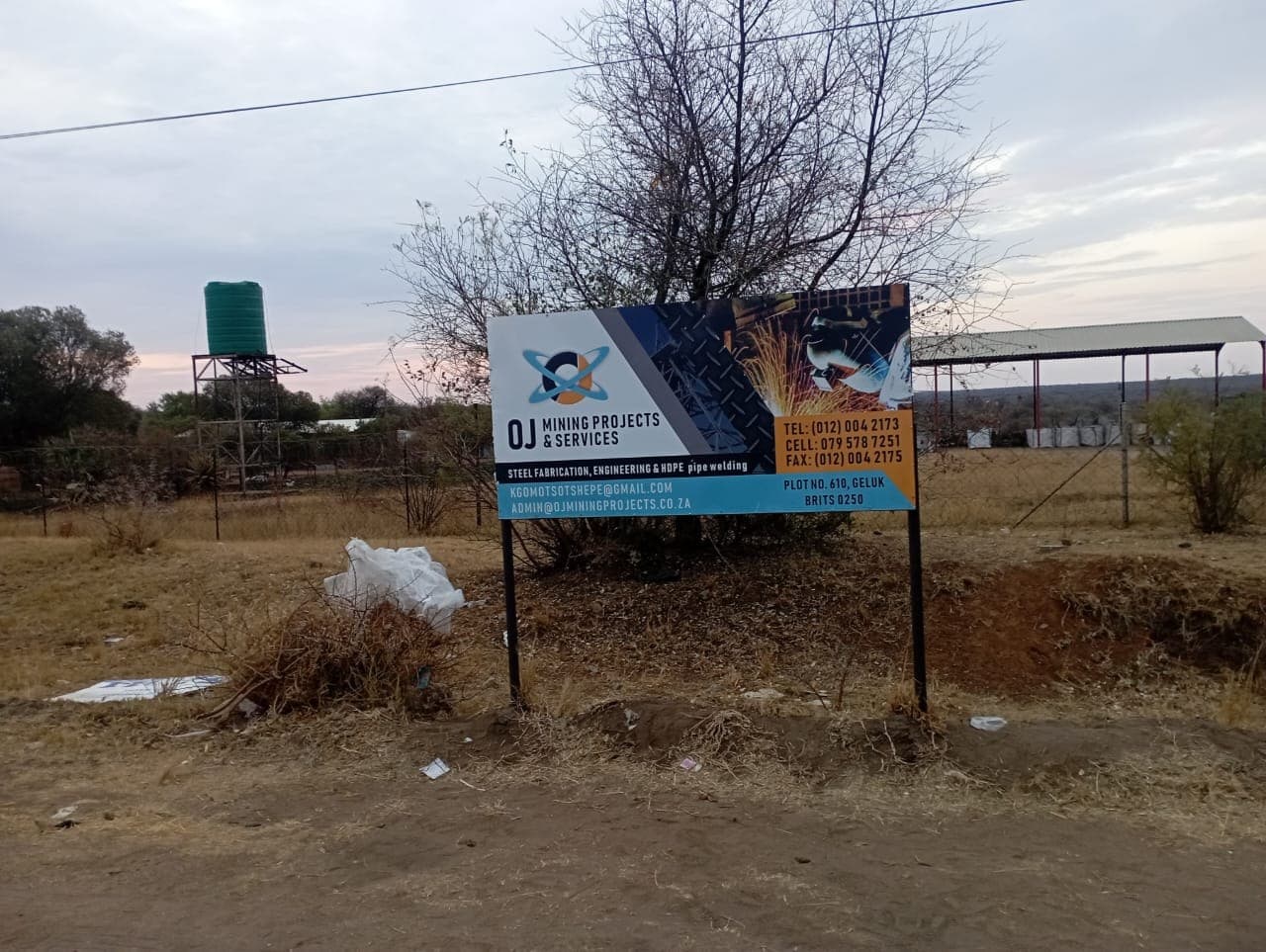 OJ Mining Projects & Services signboard